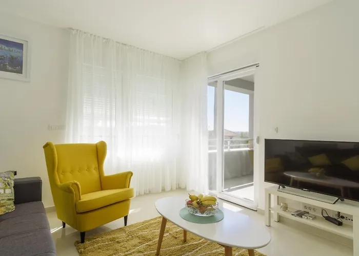 S-7 Appartement Trogir